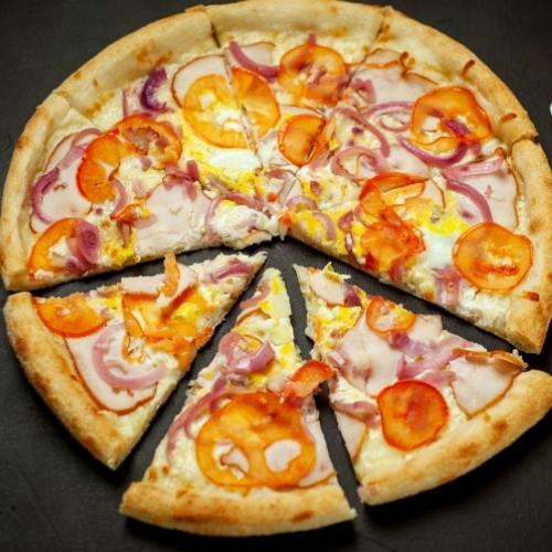 Tandoori Chicken Pizza